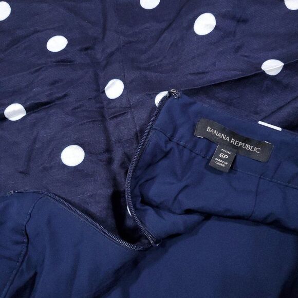 Banana Republic Polka Dot Pencil Skirt Size 6P Petite Navy Blue Linen Blend - Picture 4 of 8